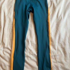 Zyia Stripe Janis Light n Tight Hi-Rise 7/8 Women Leggings Blue Yellow